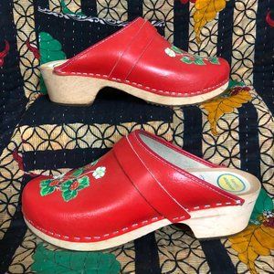 Kerstin Adolphson Red Clogs Hand-painted with Strawberries 10/41